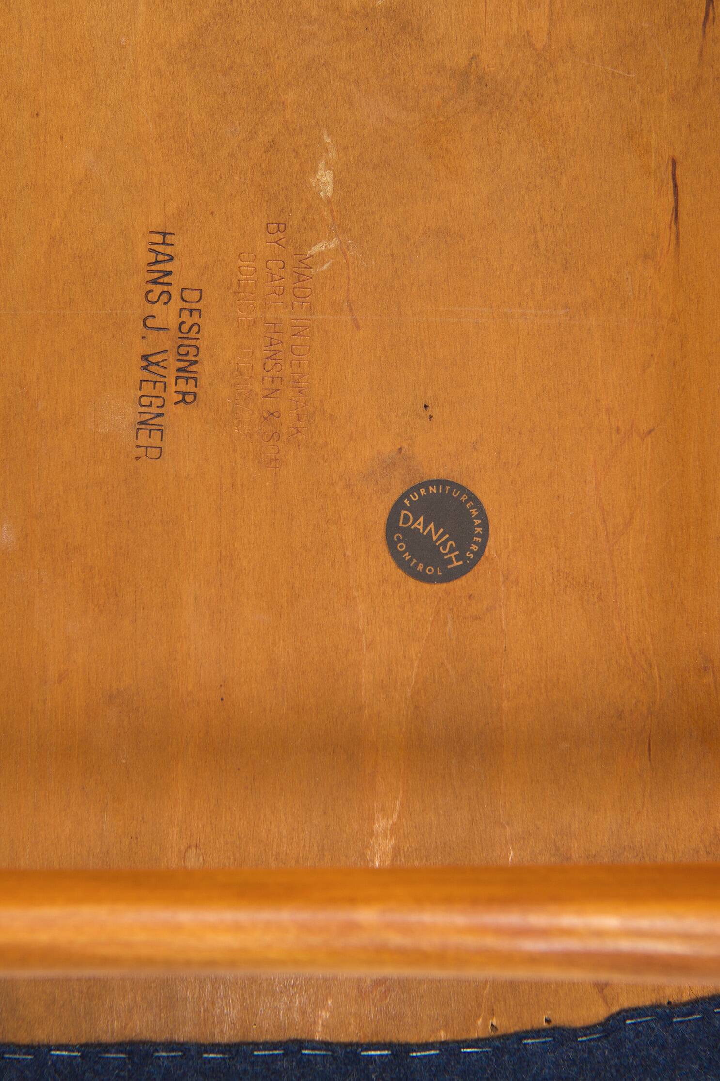 Ensemble de 4 chaises de salle à manger « Ch30 » - Hans J. Wegner