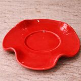 Set of wavy ceramic cup and saucer - poppy red