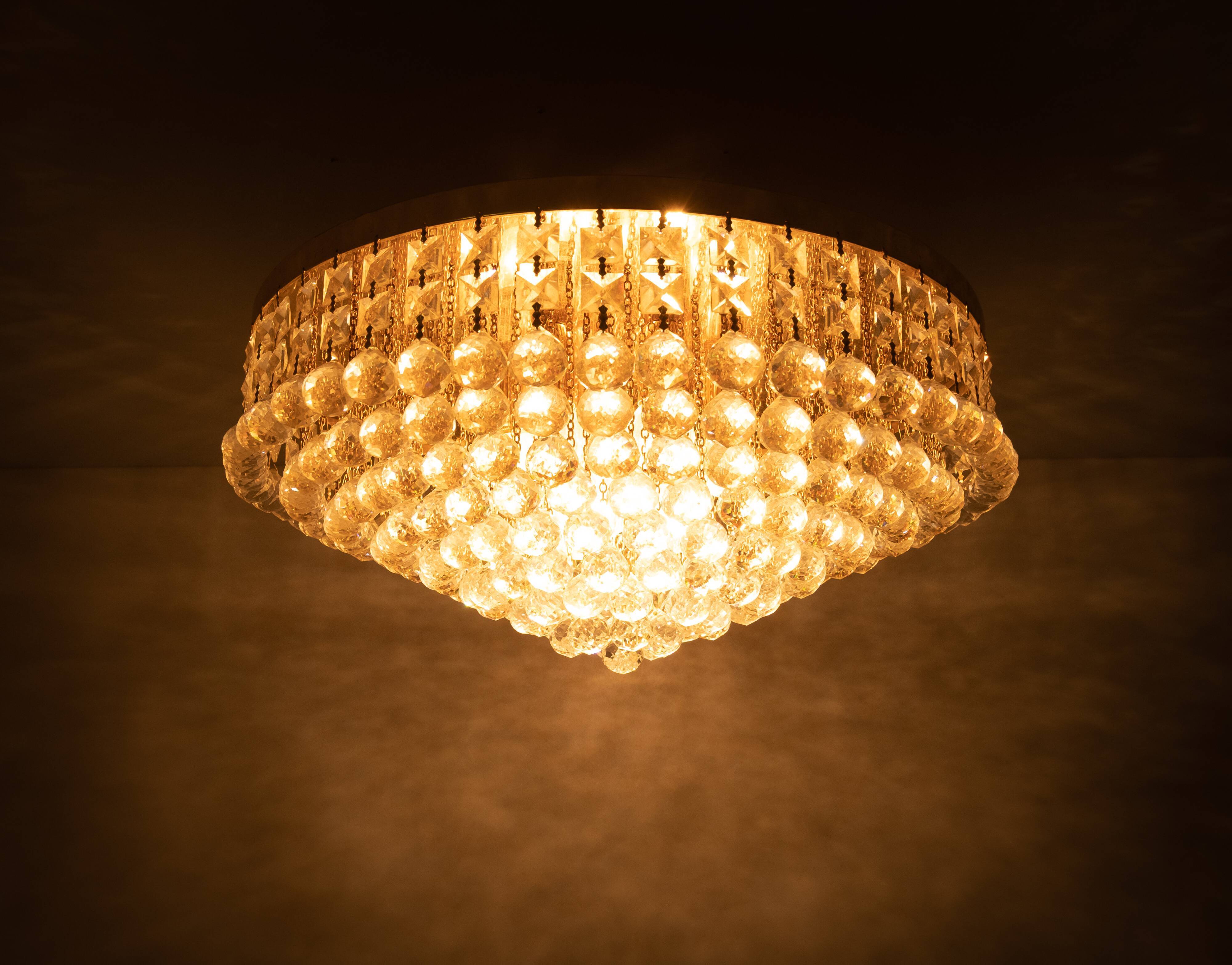 Swarovski chrystal ball chandelier, 1970s