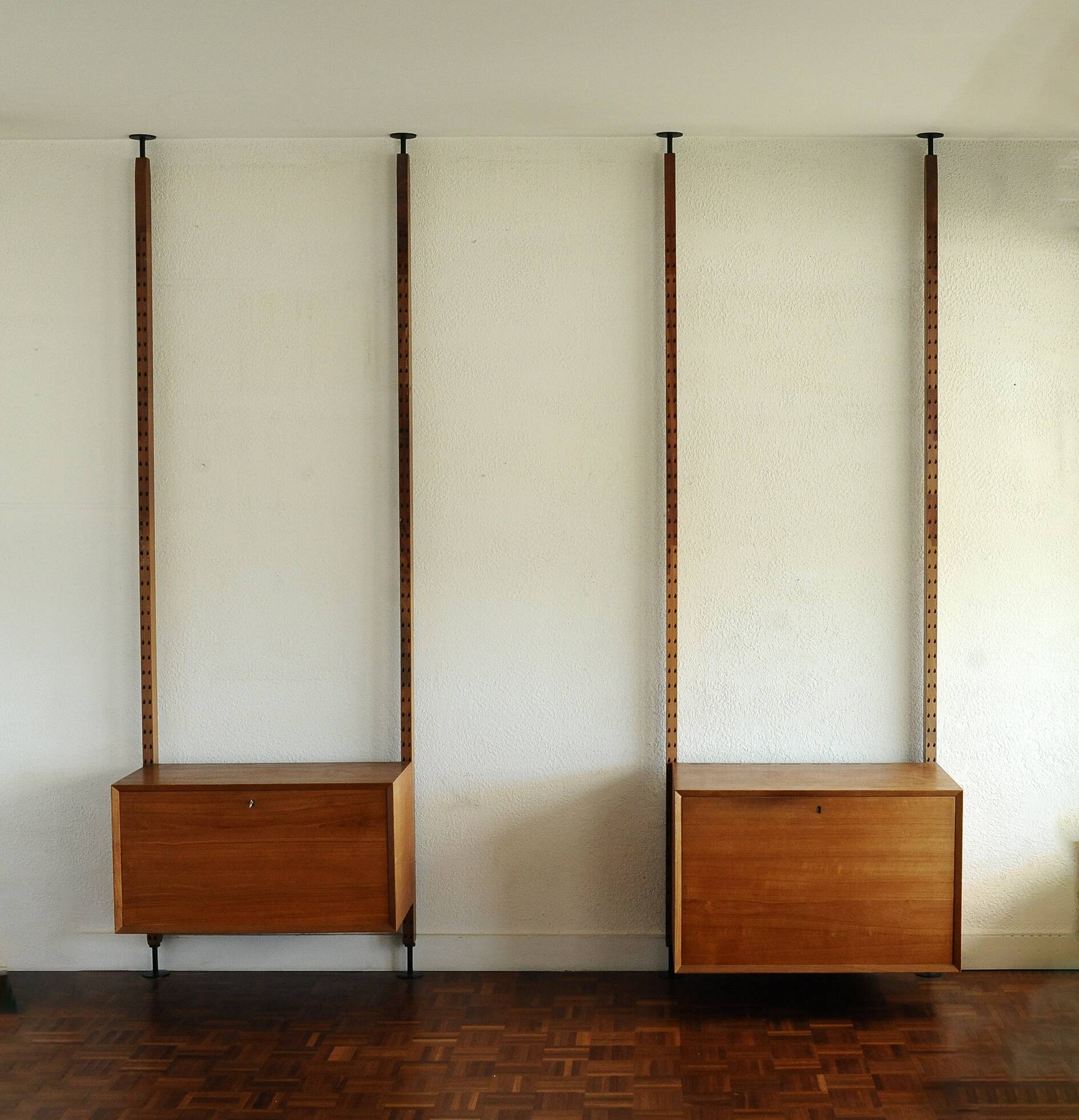 Scandinavian wall system in teak 1960