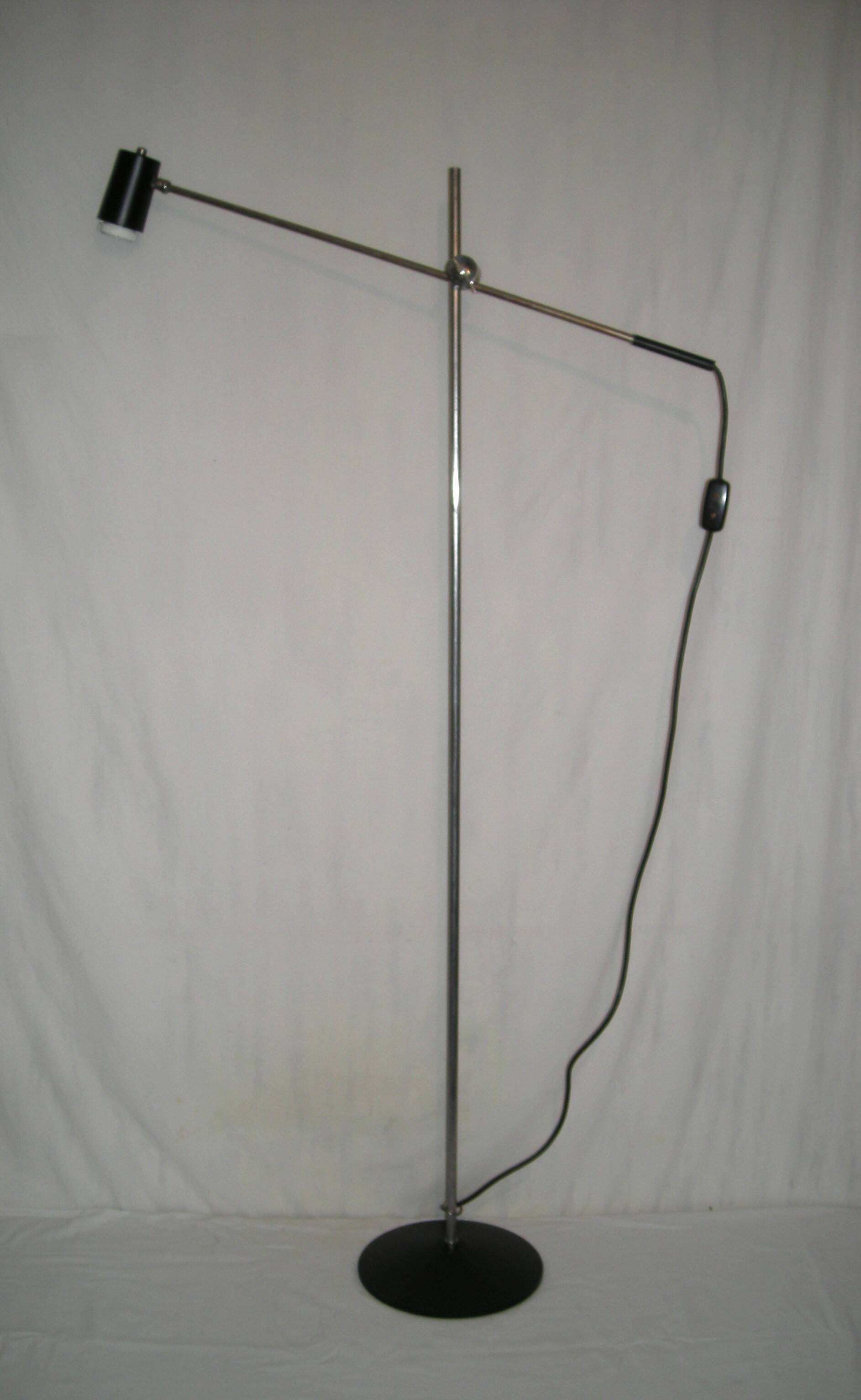 Counterweight floor lamp from the 60s