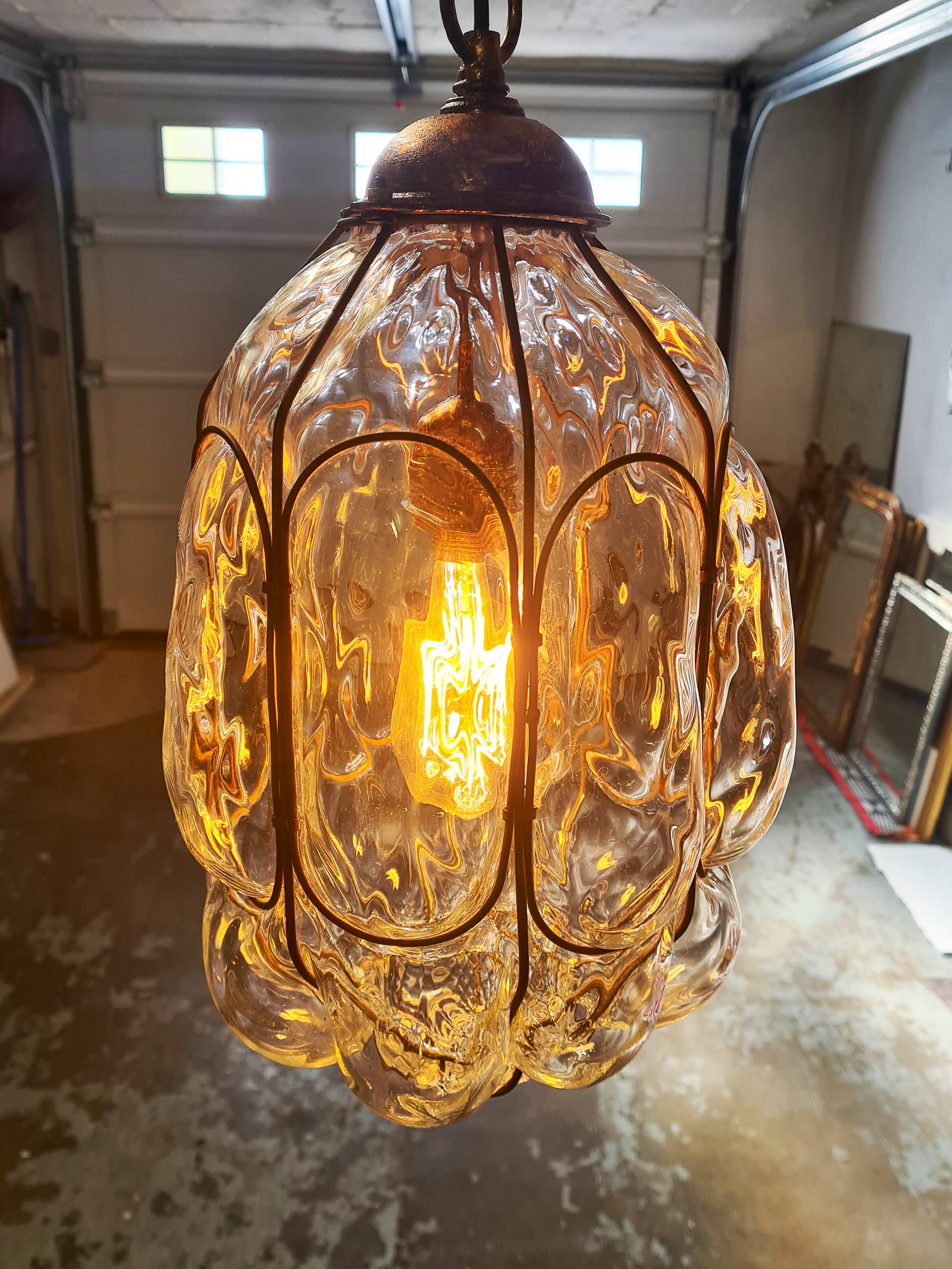Murano glass hand-blown pendant light, mid-20th century