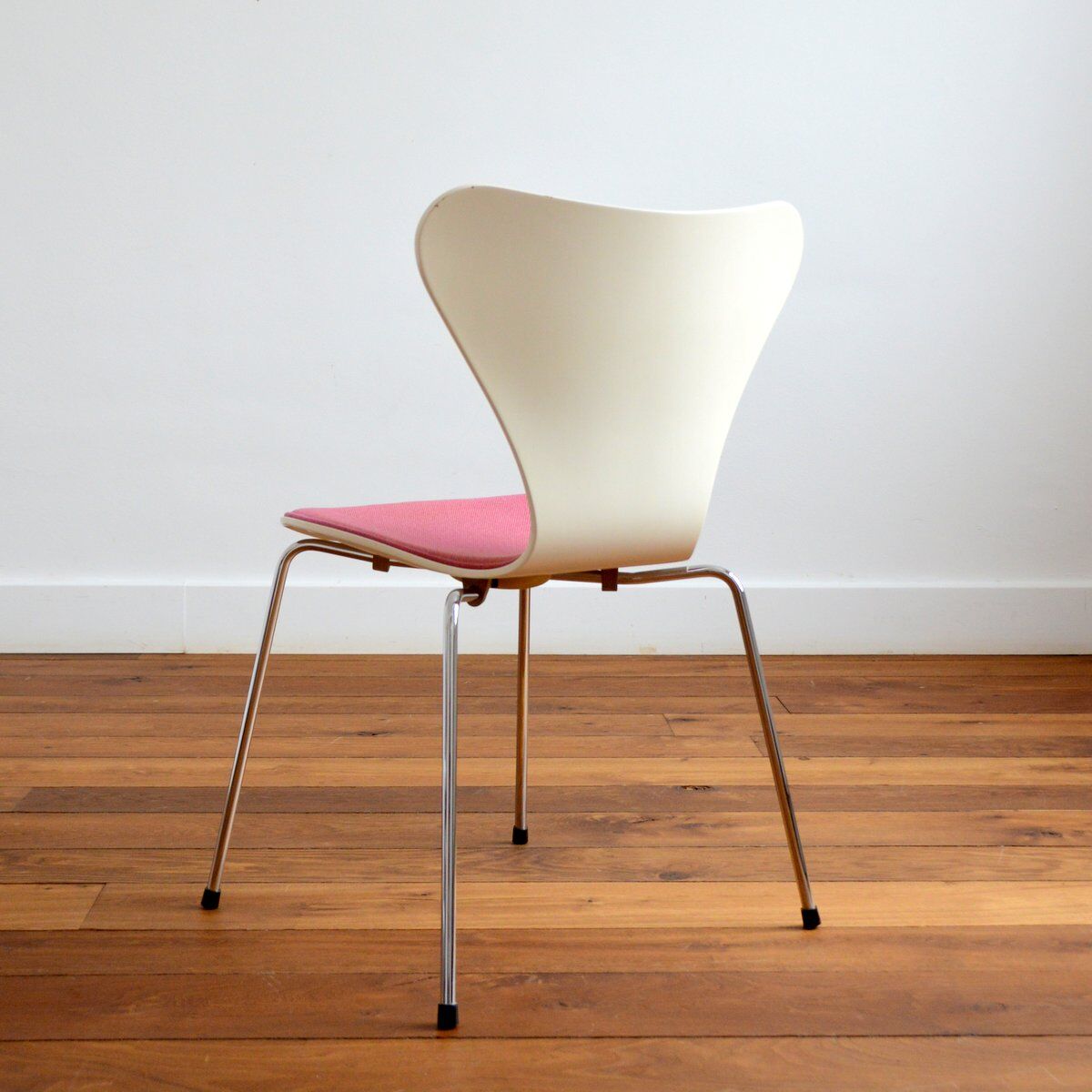 Chaise d'Arne Jacobsen pour Fritz Hansen 1991