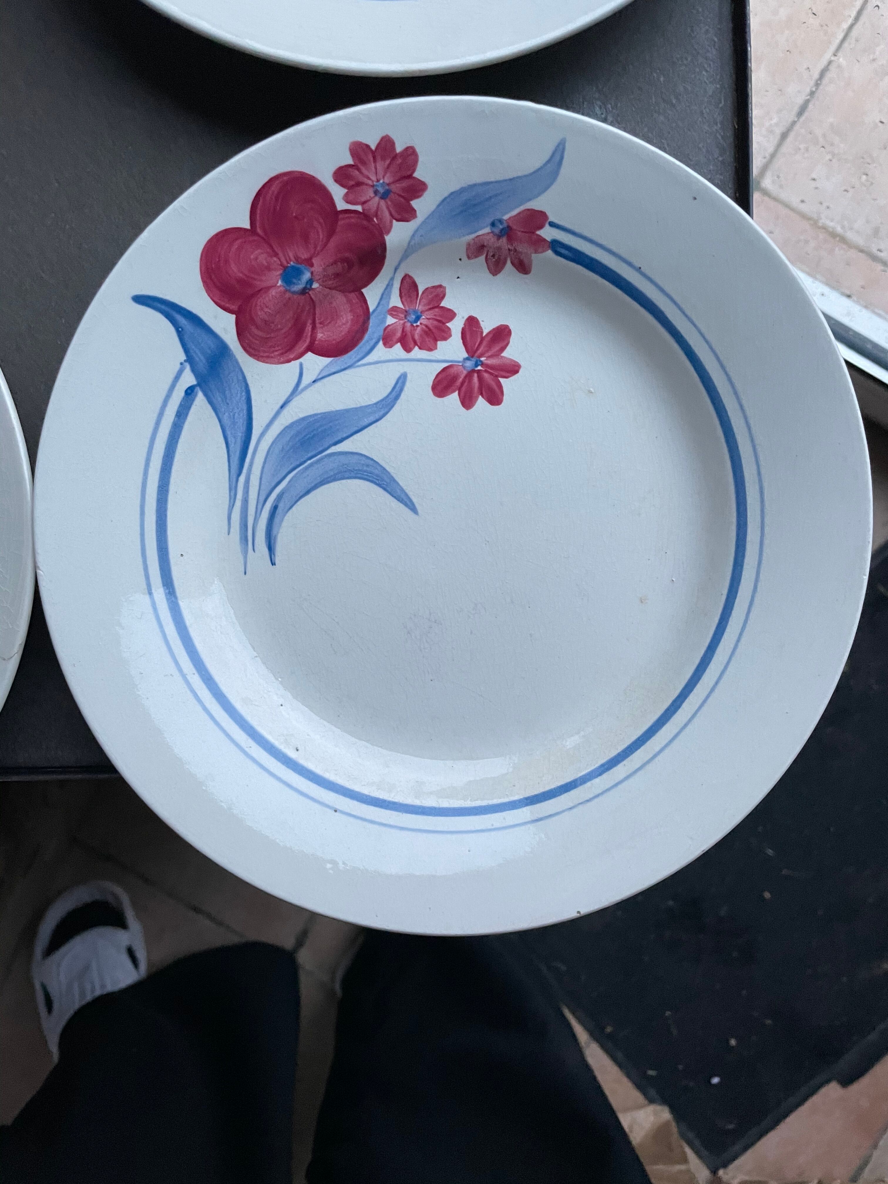 6 flat plates porcelain from Gien