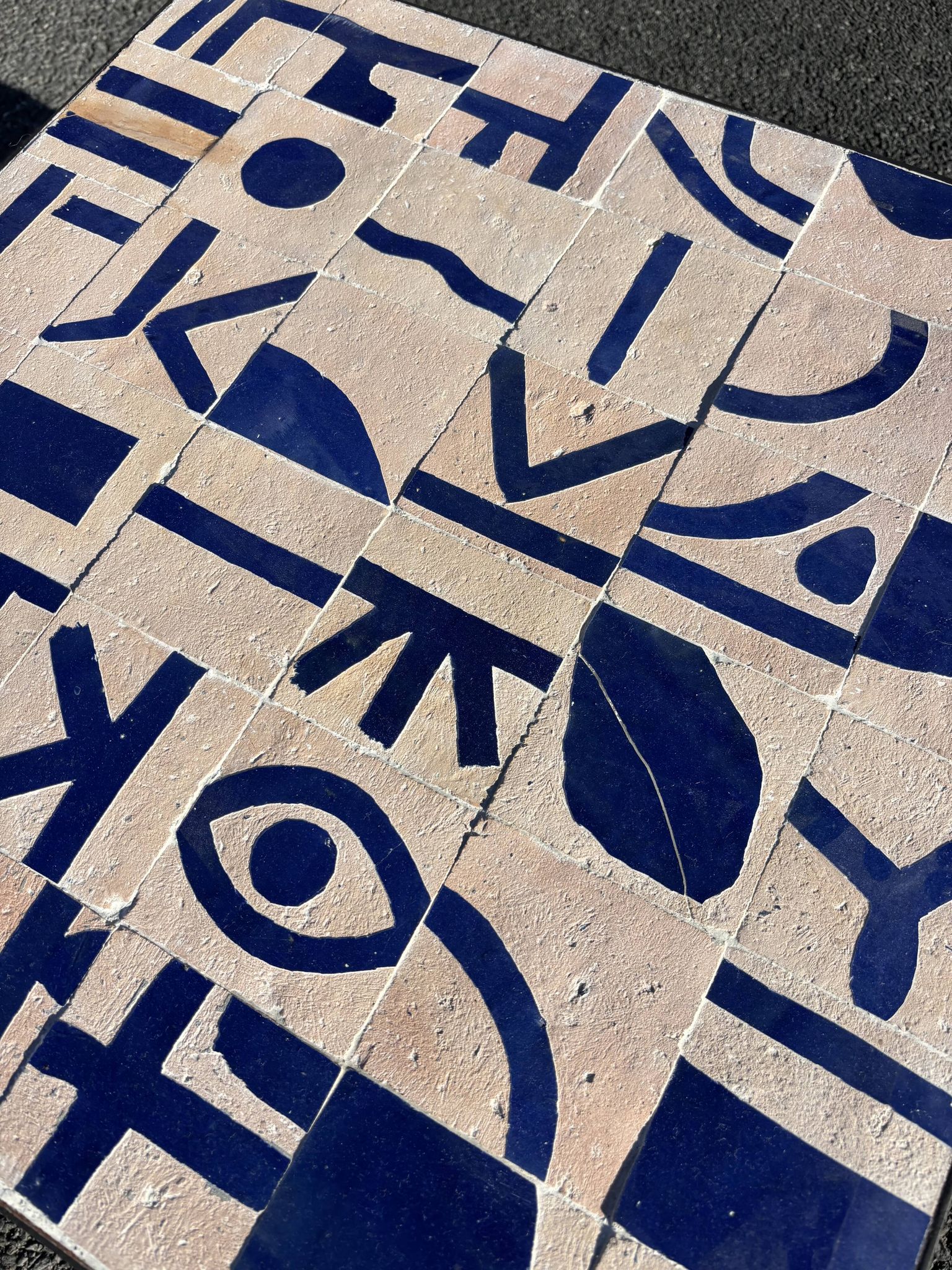 Square coffee table in cobalt blue zellige – handcrafted abstract decor