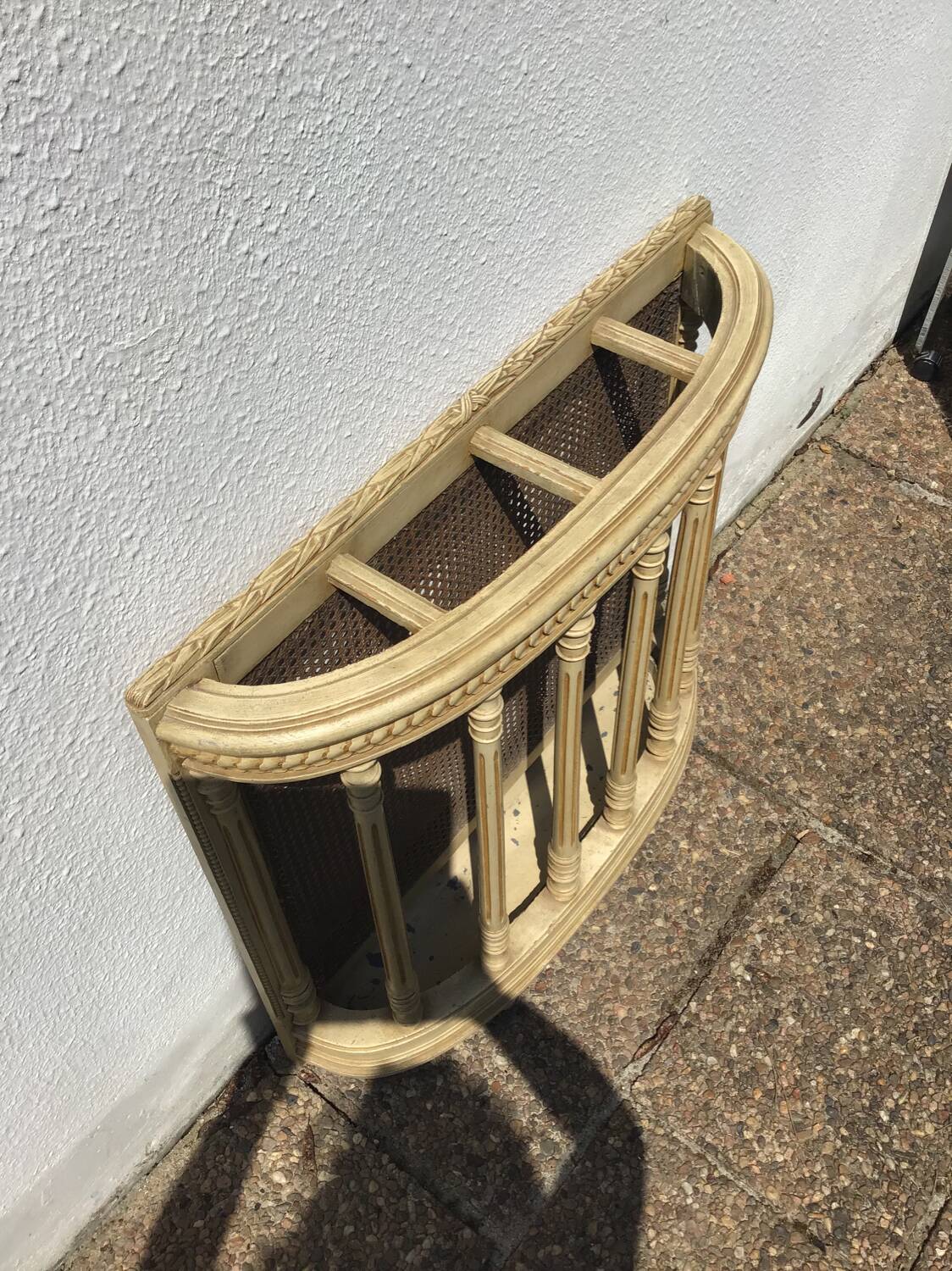 Umbrella holder