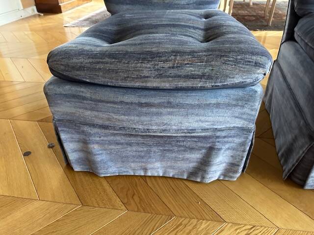 Pair of velvet armchairs