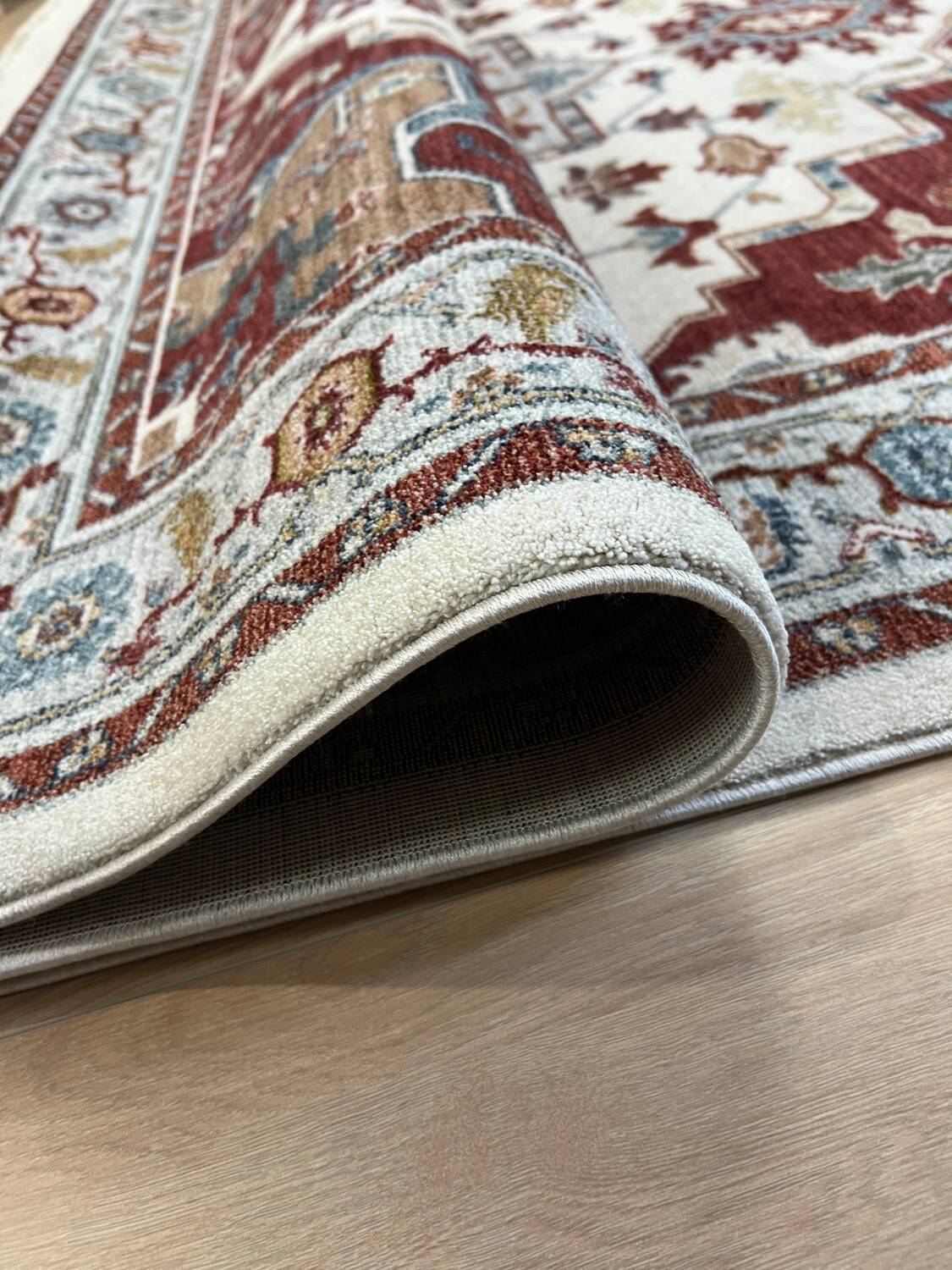 Vintage style living room rug 160 x 230 cm new