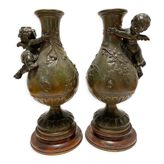 Paire de vases en bronze, Auguste Moreau ( 1834 -1917 )