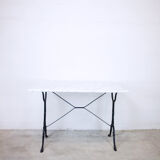 Bistro marble table