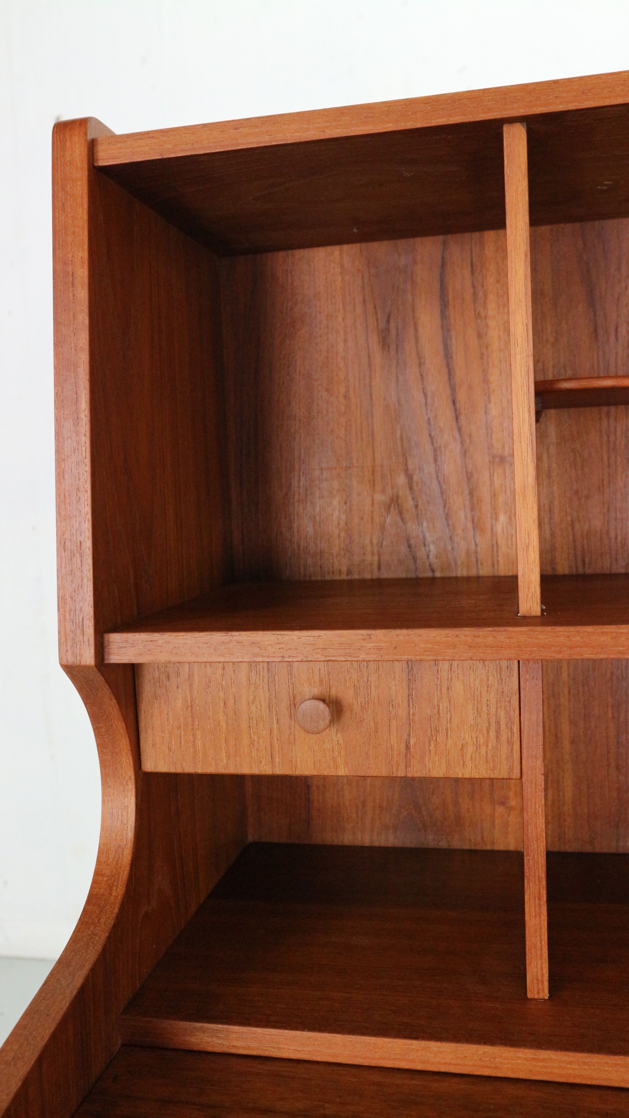 Secretary desk, 1960