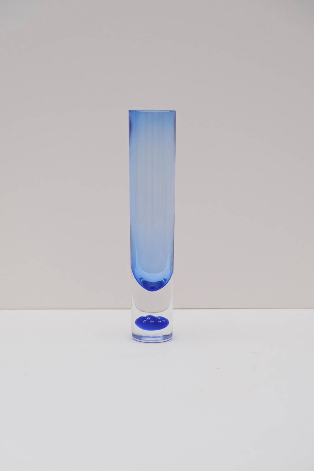 Vase tube en verre de MURANO,  1970