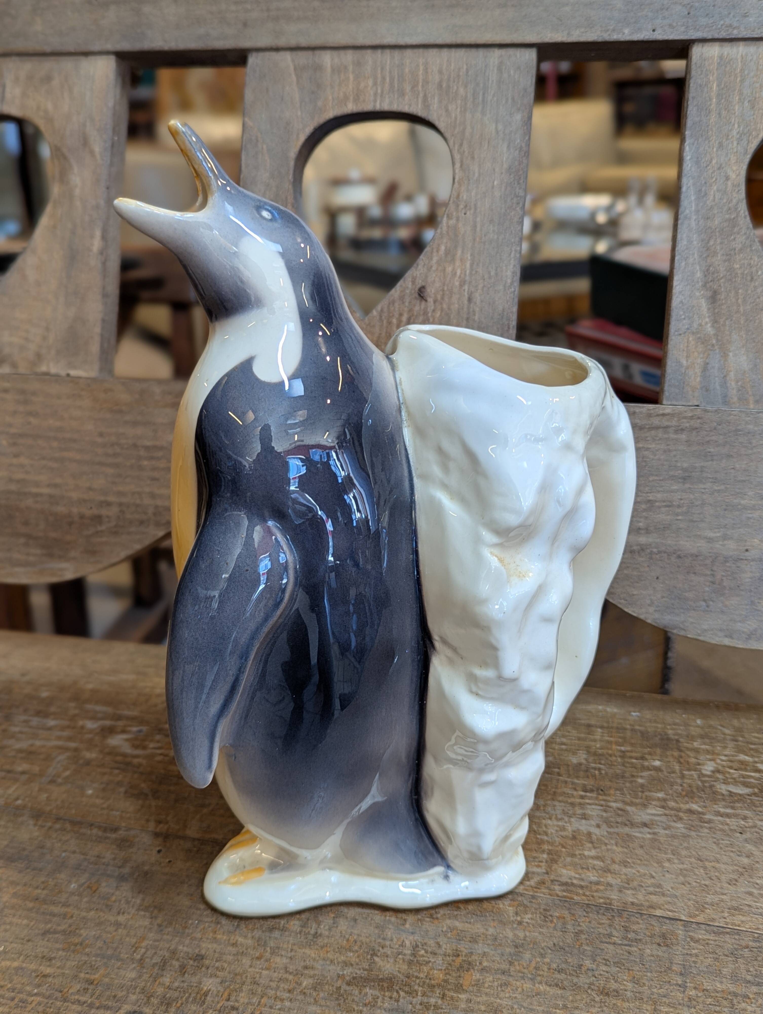 Pichet vintage pingouin barbotine