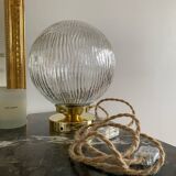 Table lamp with vintage xxl globe