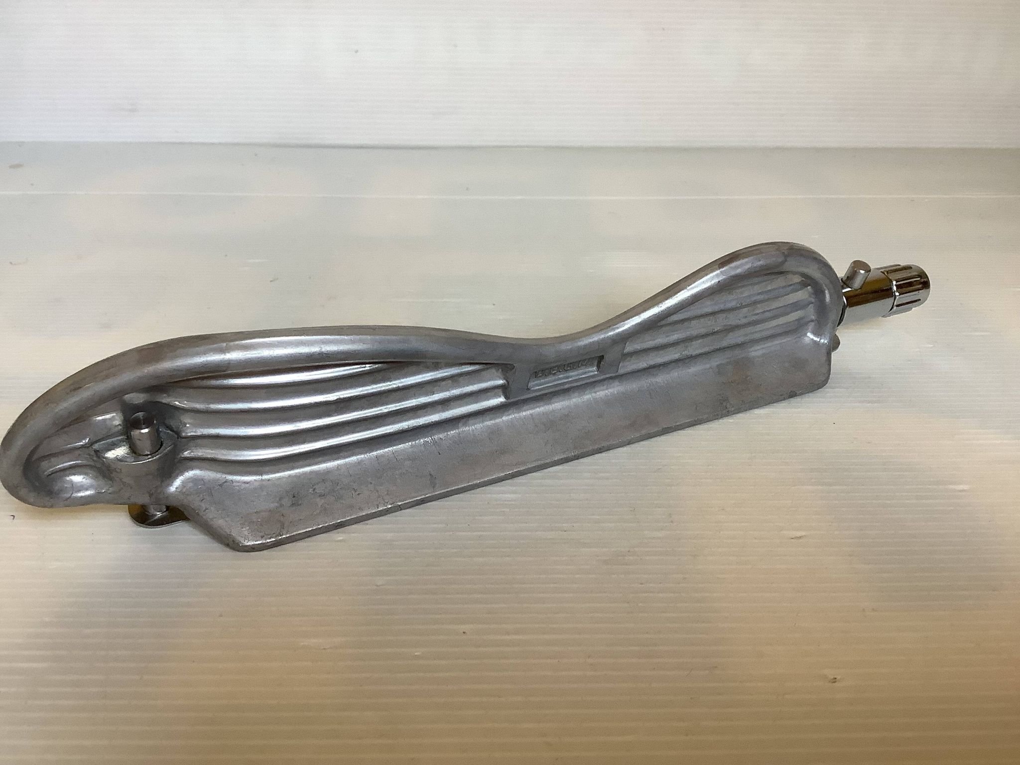 Ancien couteau à pain ou fromage schnittfix II année 60