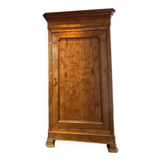 Armoire loupe d’orme