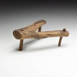 Tabouret tripode primitif Wabi Sabi, France, 18ème siècle
