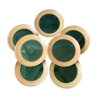 Lot de 7 assiettes plates en céramique émail vert salins modèle "capvern" années 60-70