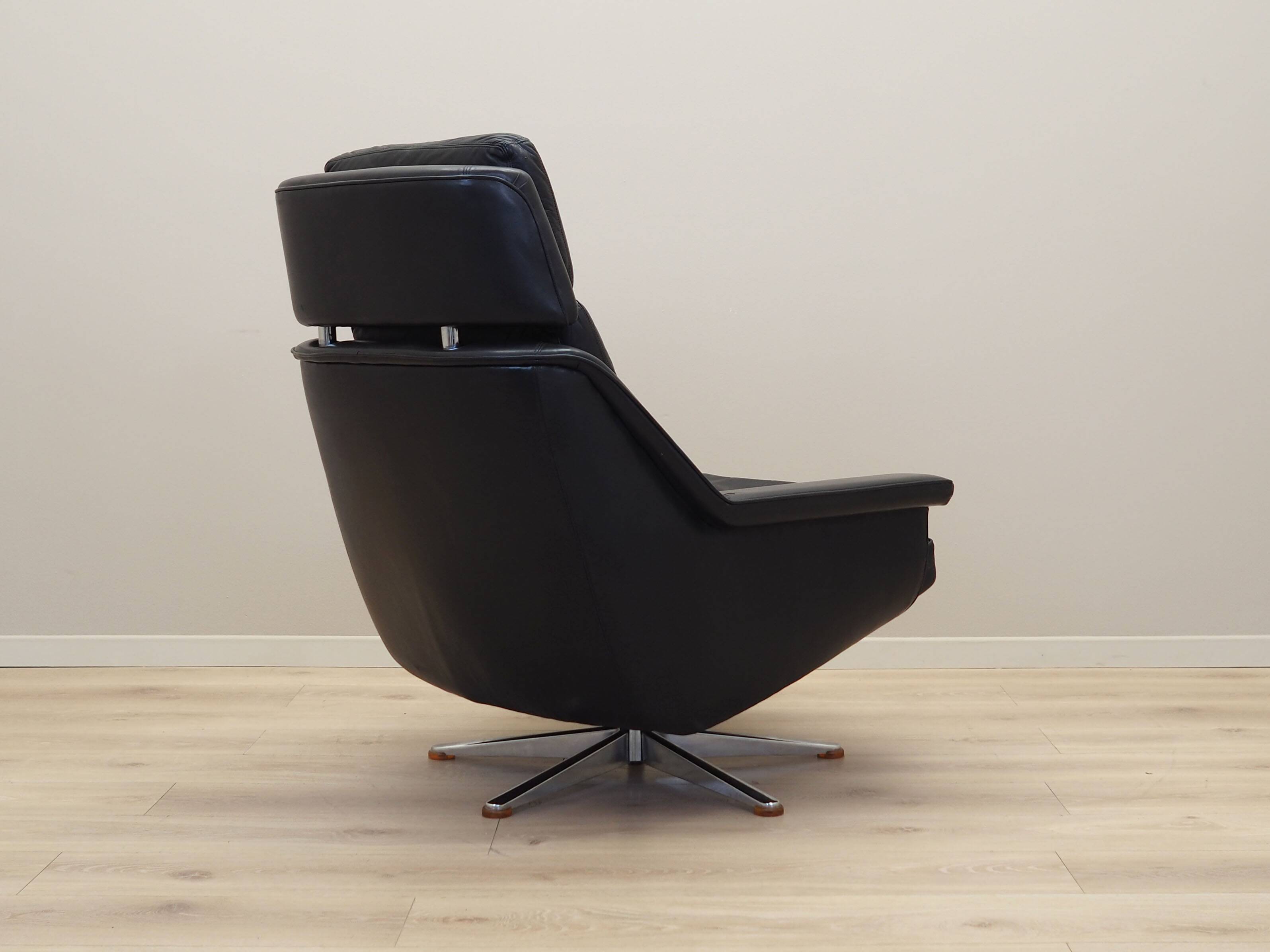 Swivel armchair, Danish design, 1970s, designer: Werner Langenfeld, manufacture: Esa