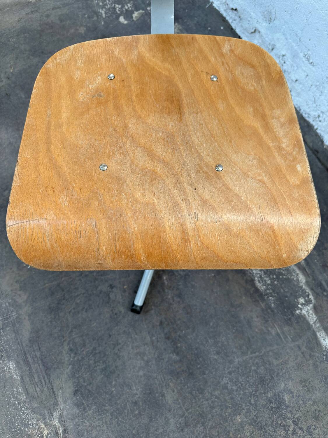 BAO industrial chair