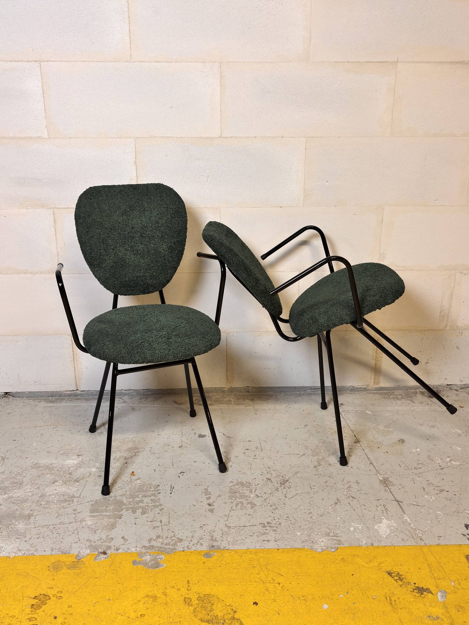Paire de chaises avec accoudoirs  Jacques Hitier I Années 1950