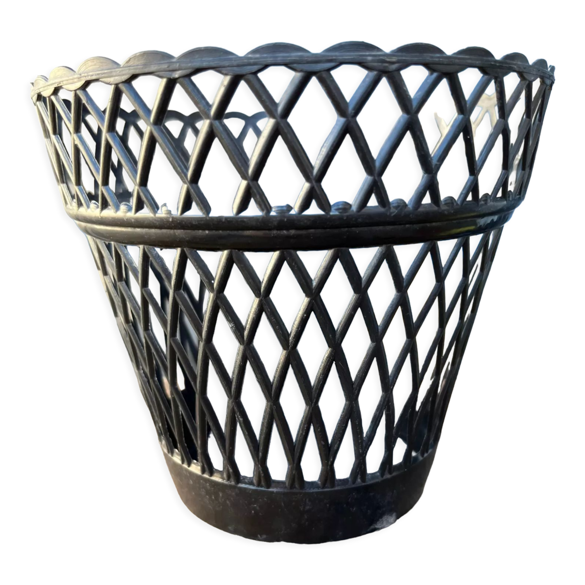 Black plastic pot cover 50s/60s