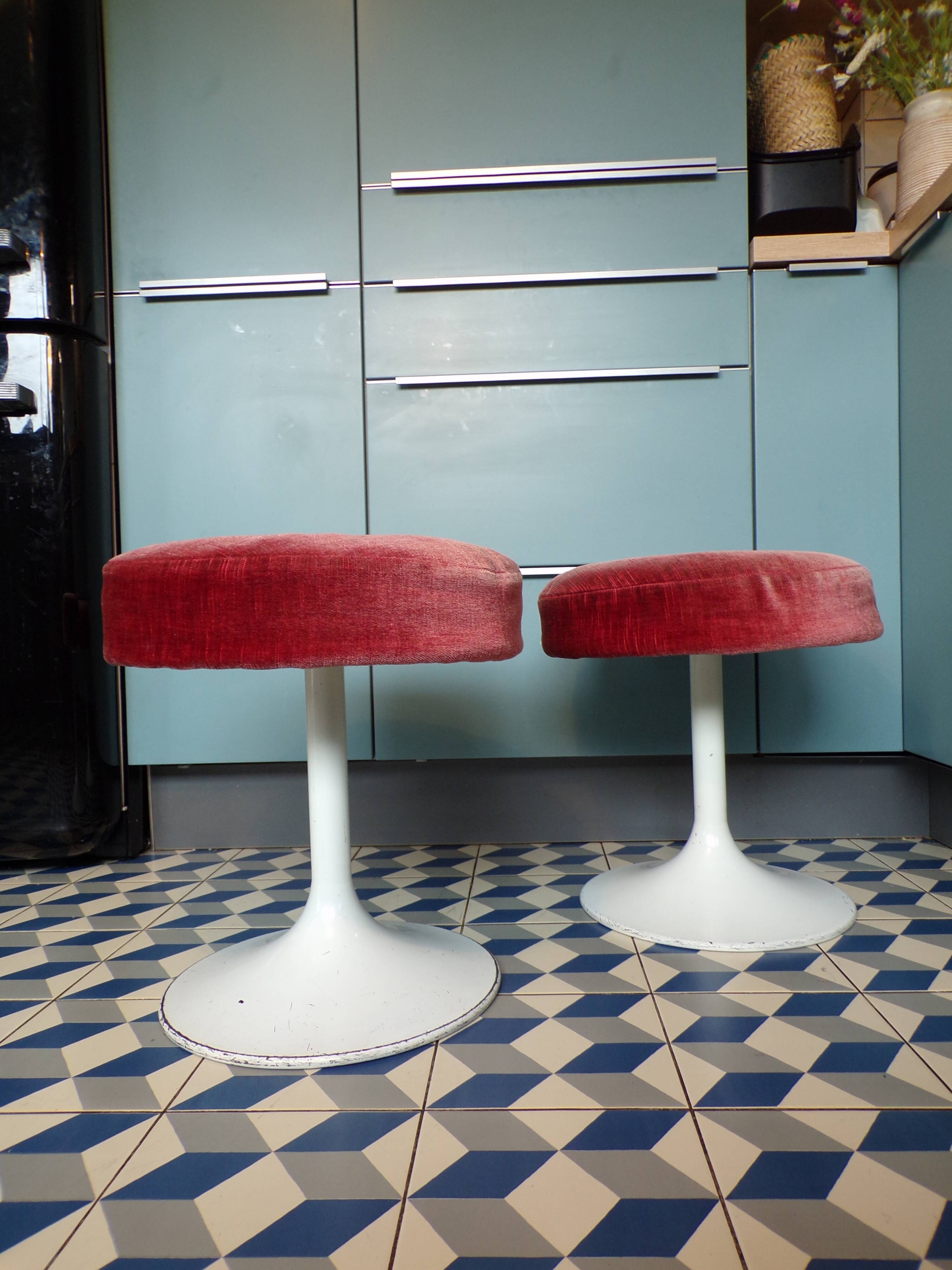 Paire de tabourets 1970 pied tulipe