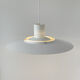 Suspension Kastholm blanche par Nordisk Solar