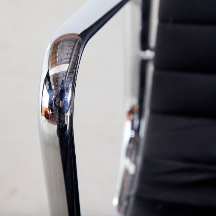 EA112 Desk Chair by Charles & Ray Eames