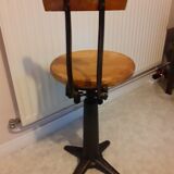 Singer workshop chair