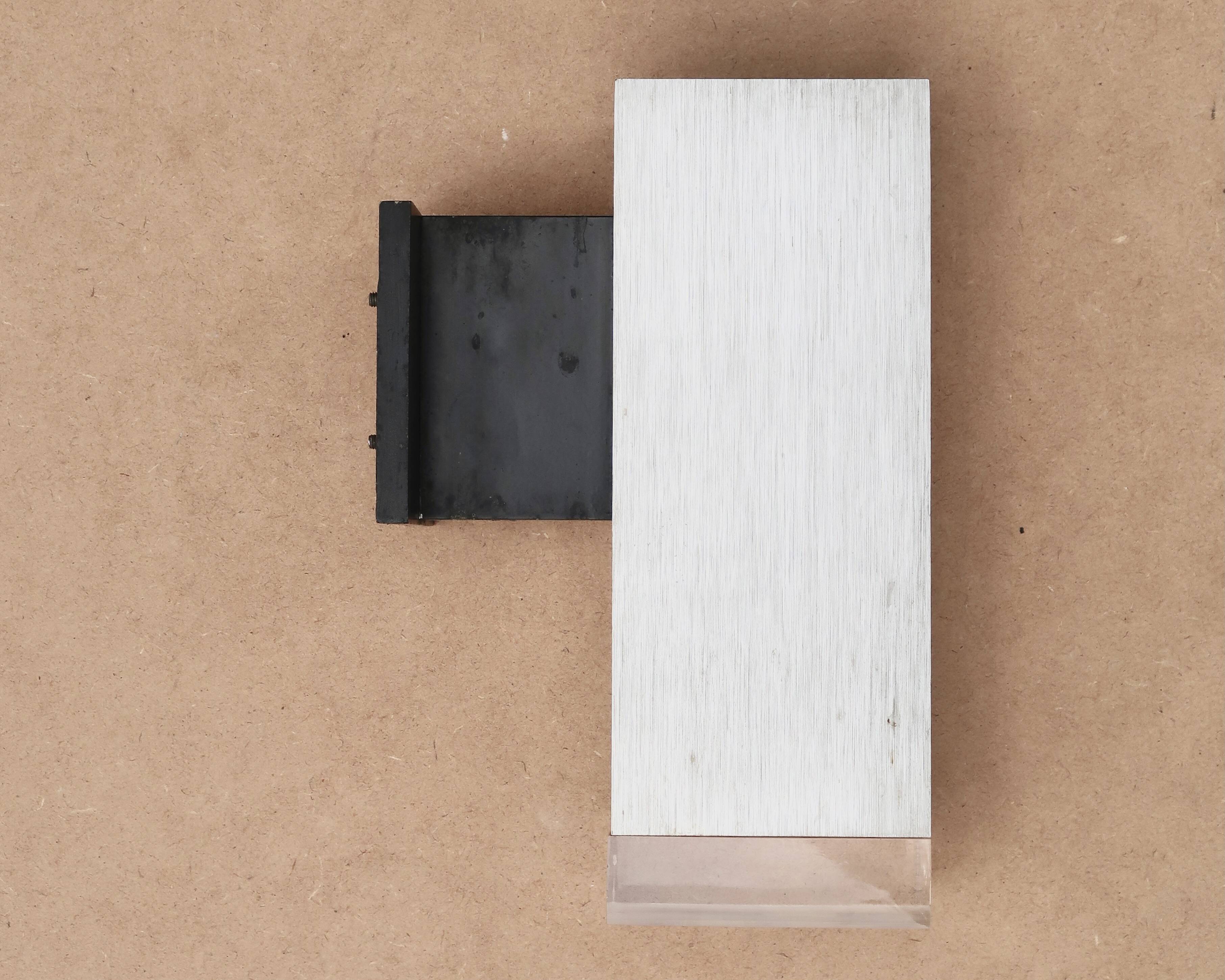 Rectangular outdoor wall light in brushed aluminum and resin