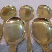 12 gold metal ice cream scoops with net decoration 14.6cm