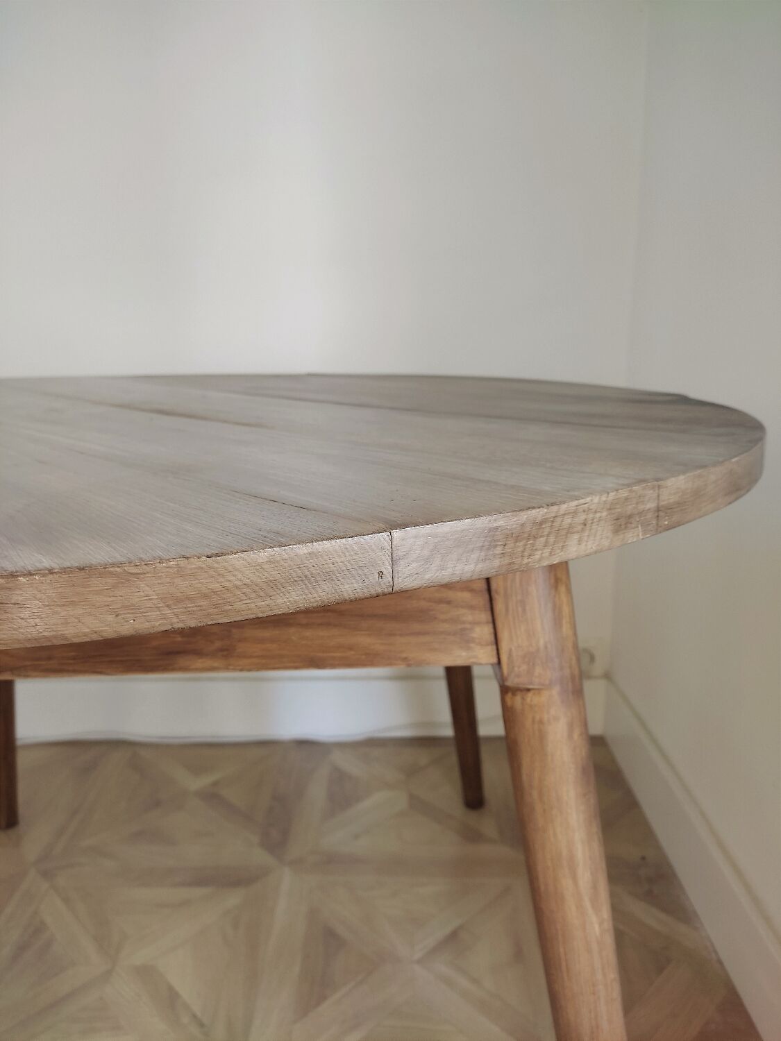 Wooden round table