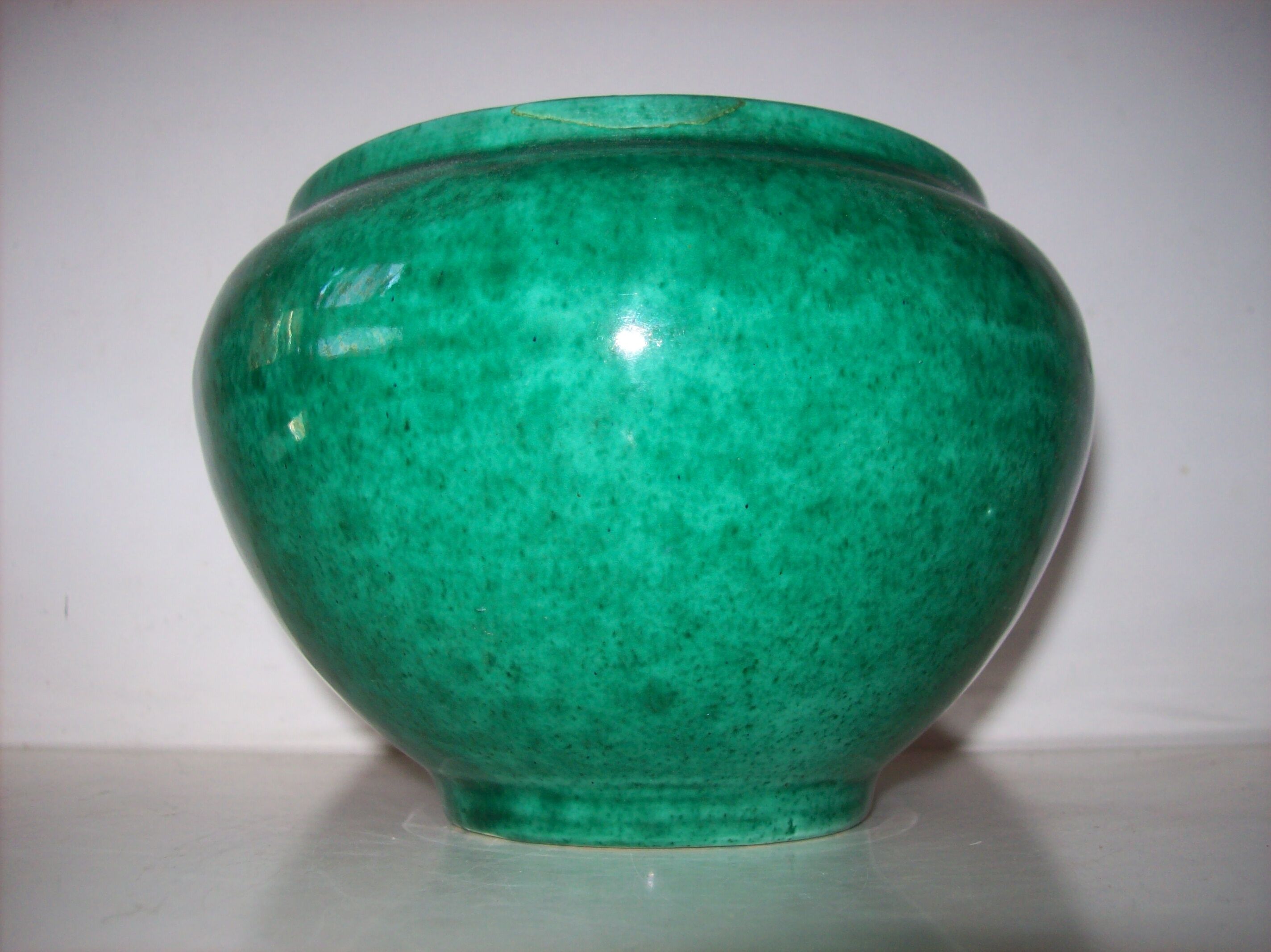 Ceramic pot cover signed jérome massier