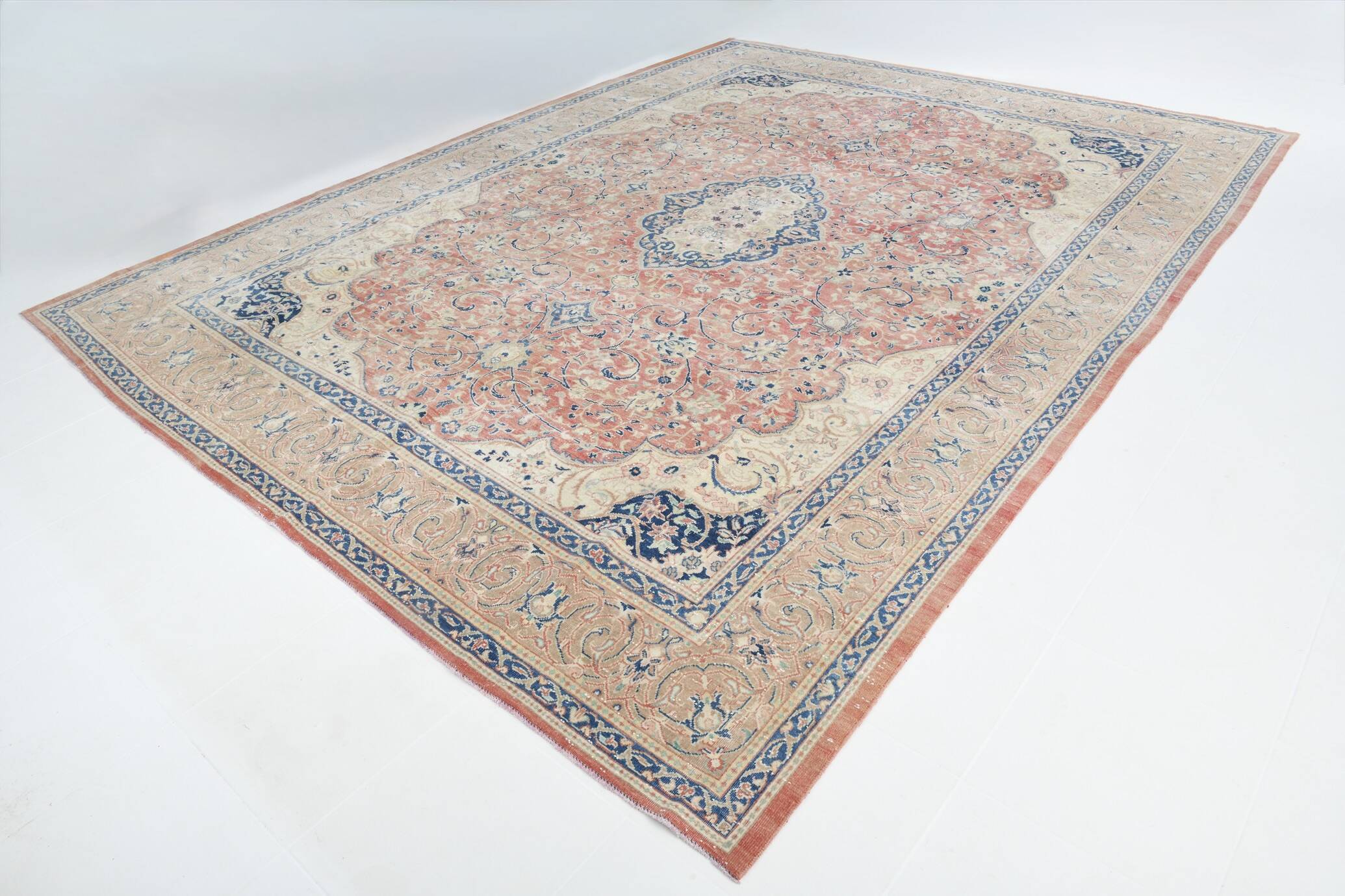 Classic Red & Blue Oversize Vintage Rug, 310x404Cm