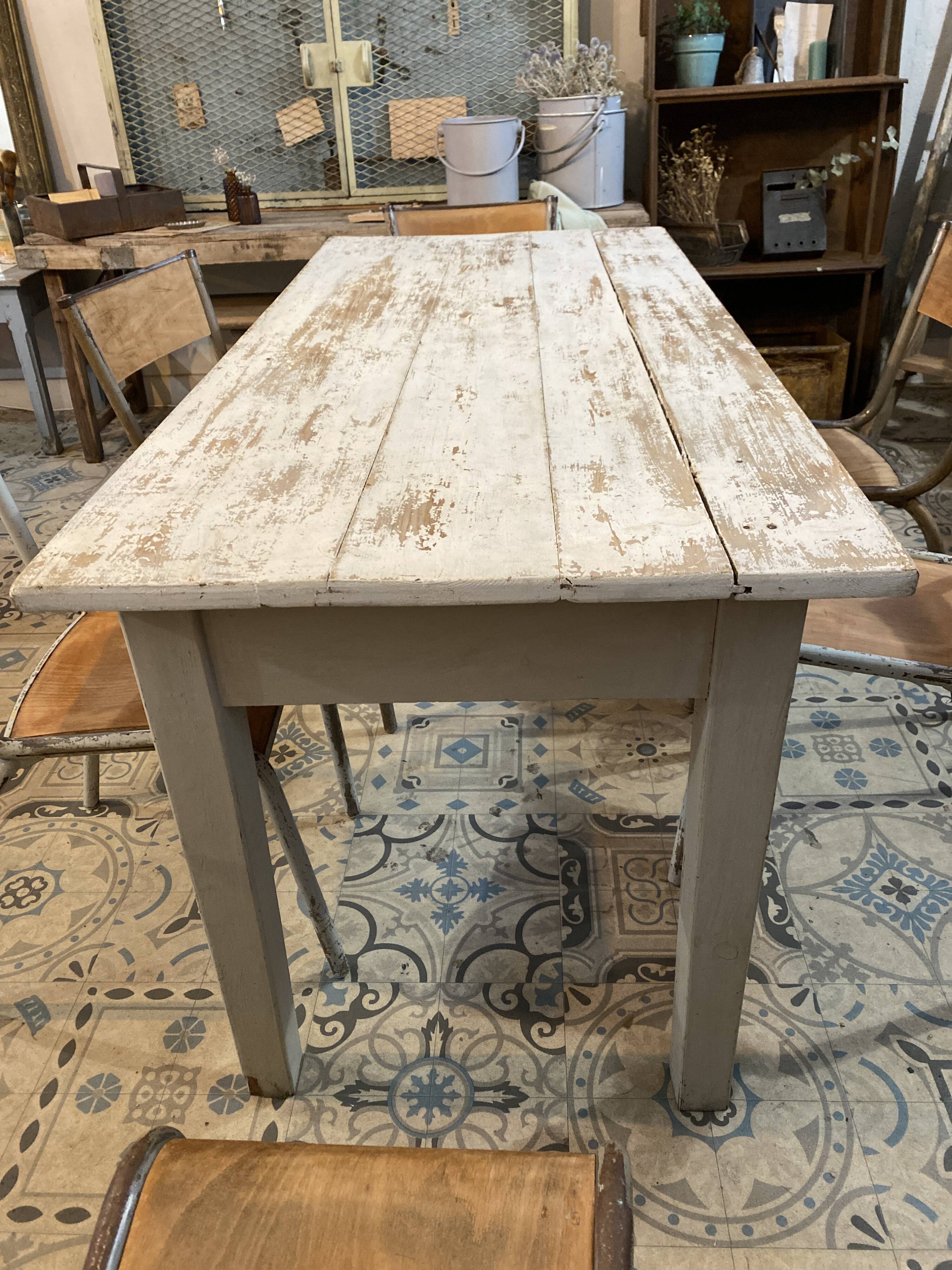 White patinated table