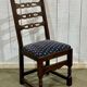 Suite de 6 chaises anglaises 19ème en chêne