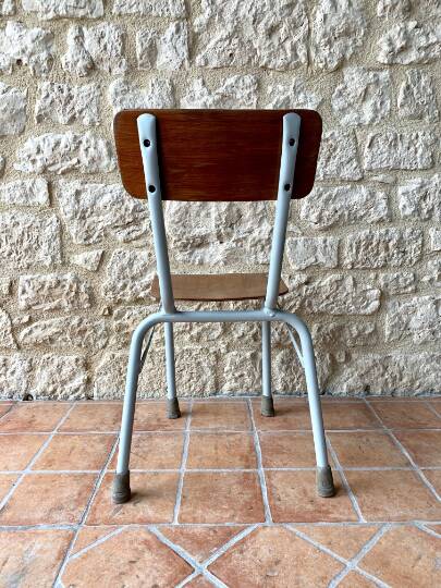 Vintage children's chair in wood and metal from the 50s/60s