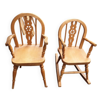 2 solid wood children's armchairs