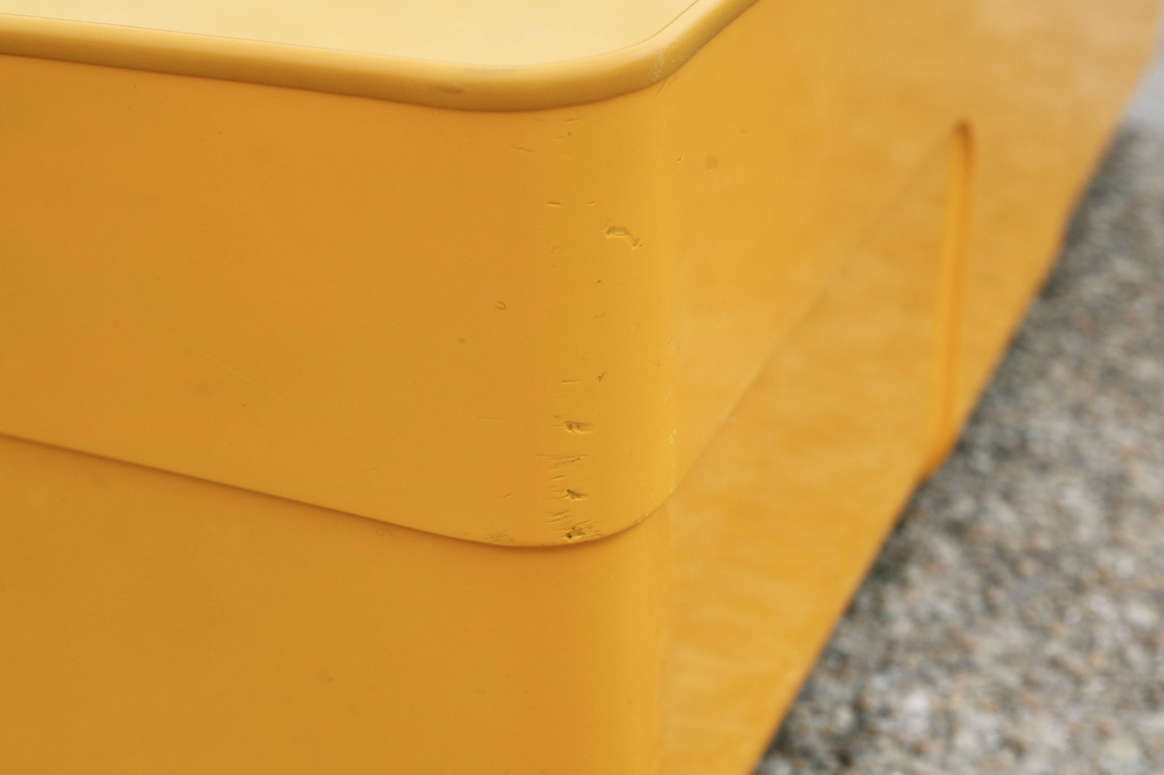 Ozoo bed, Marc Berthier, fiberglass, France, 1967