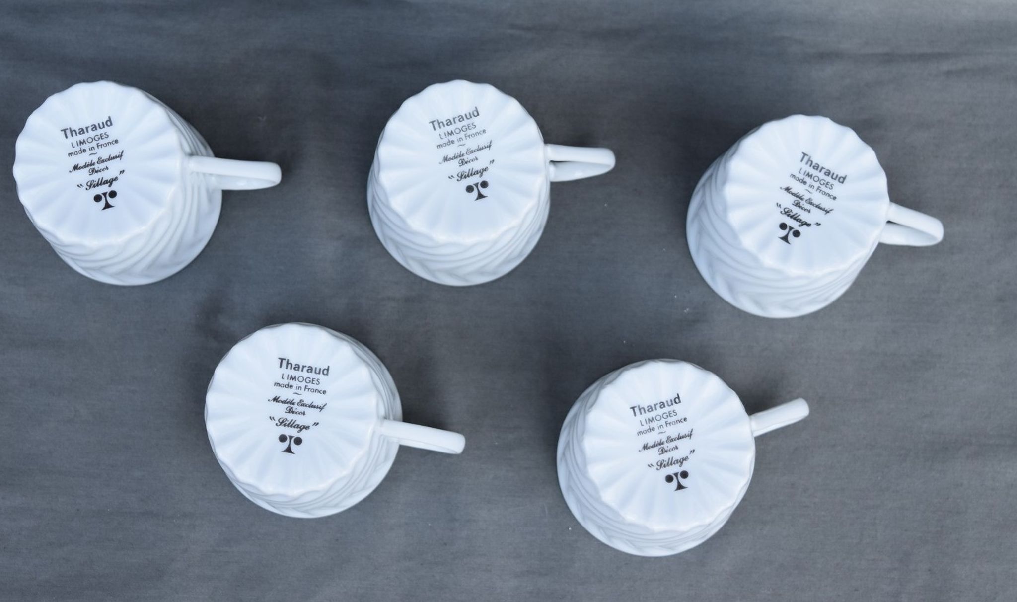 6 coffee cups and saucers Tharaud Limoges form valençay sillage model