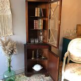 English-style corner library