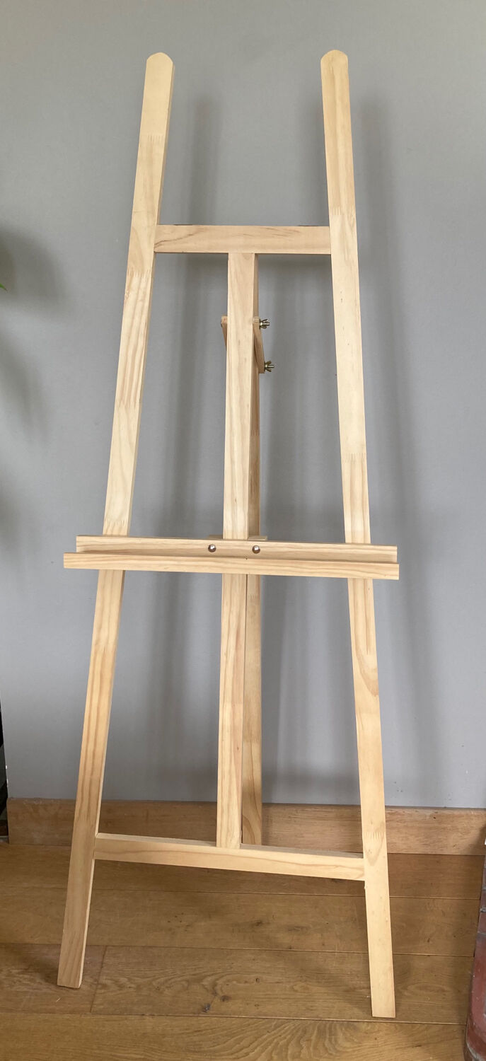 Adjustable painter's easel condition nine twentieth era