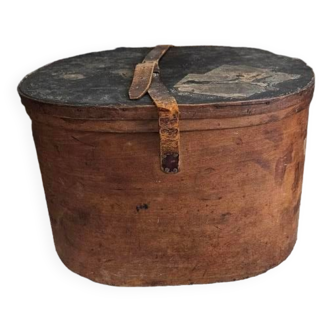 Wooden hat box