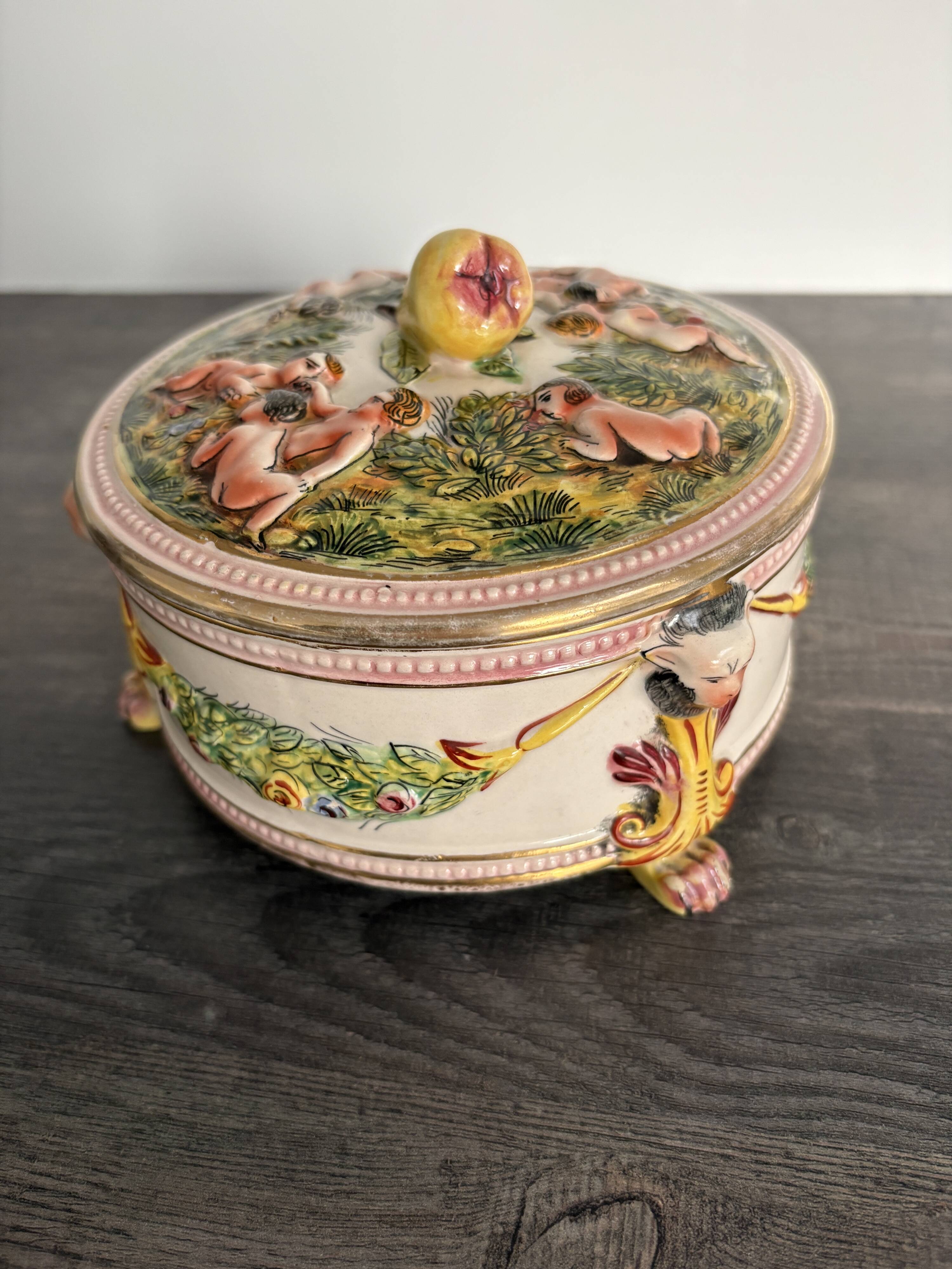 Old Italian ceramic jewellery box
