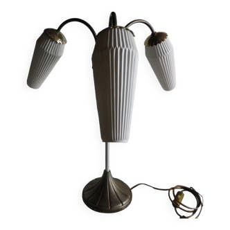 Table lamp with 3 glass cones