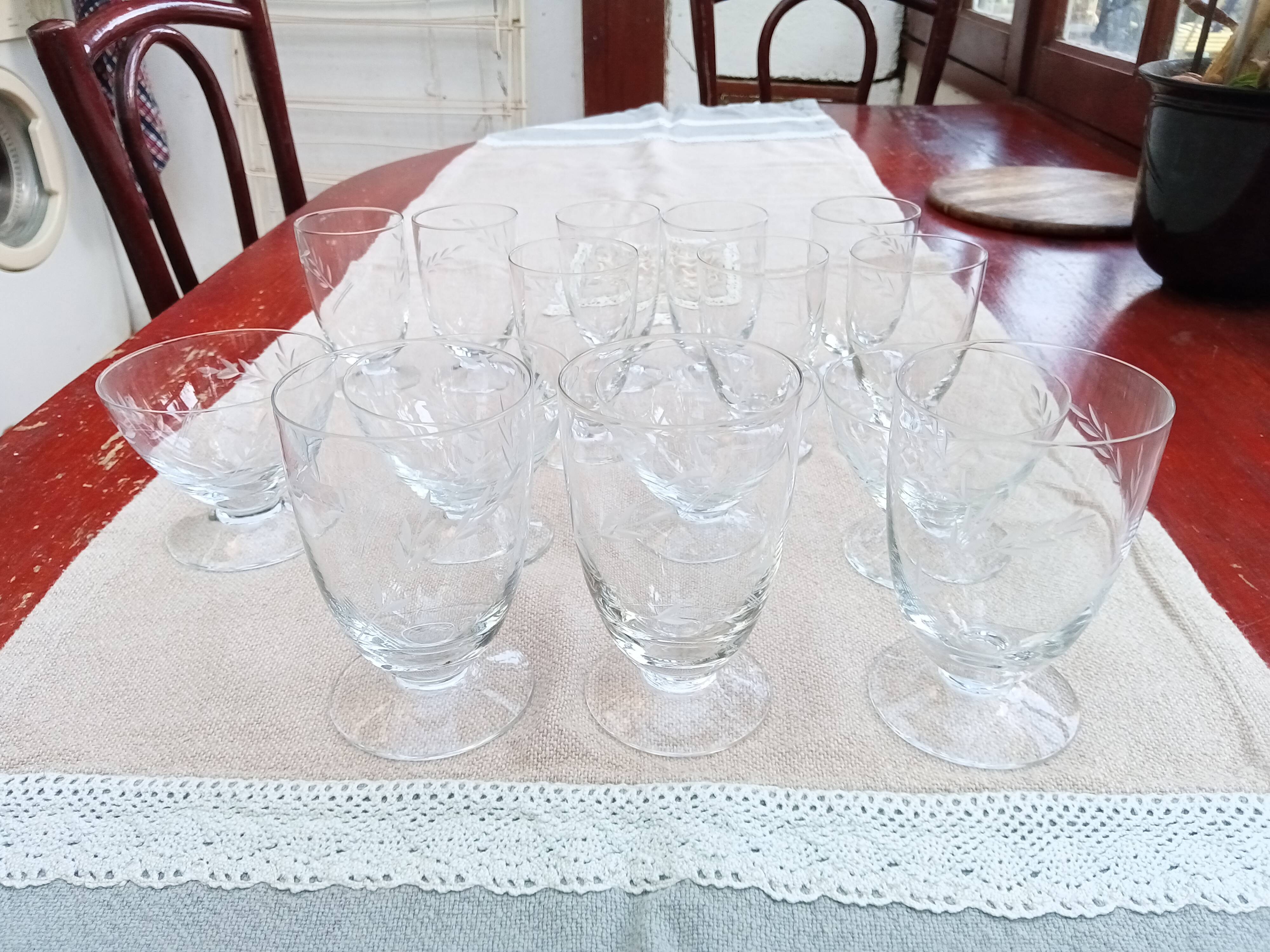 Set of 15 old glasses from the 40s