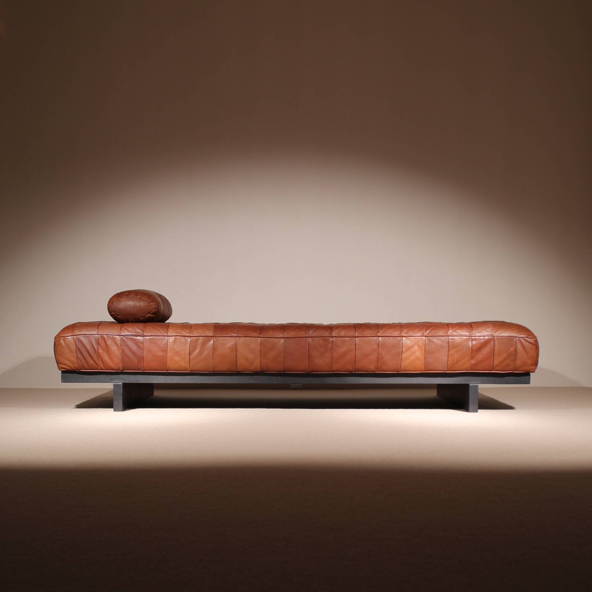 Daybed ‚DS-80‘ in Cognac Patchwork Leather by De Sede | Switzerland 1970s