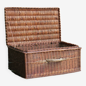 Old wicker trunk