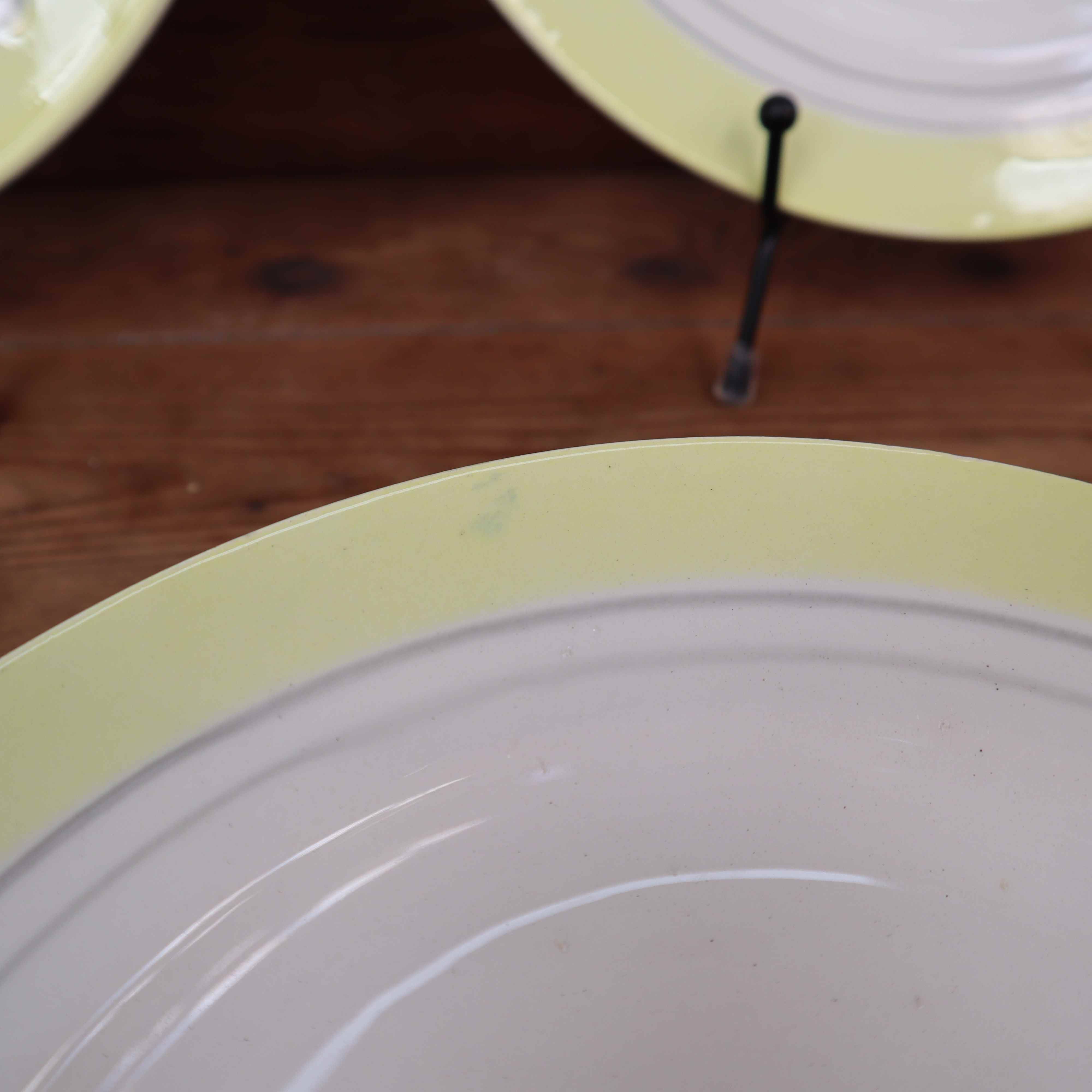 6 vintage flat plates from Primefleur Françoise